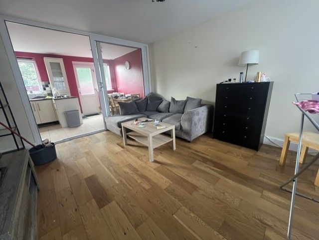 Property photo 2 of 4