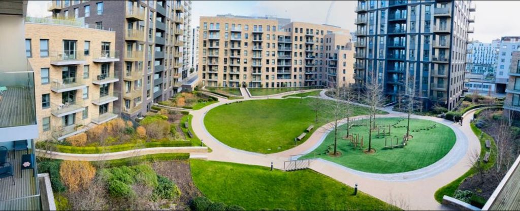 Property photo 2 of 3