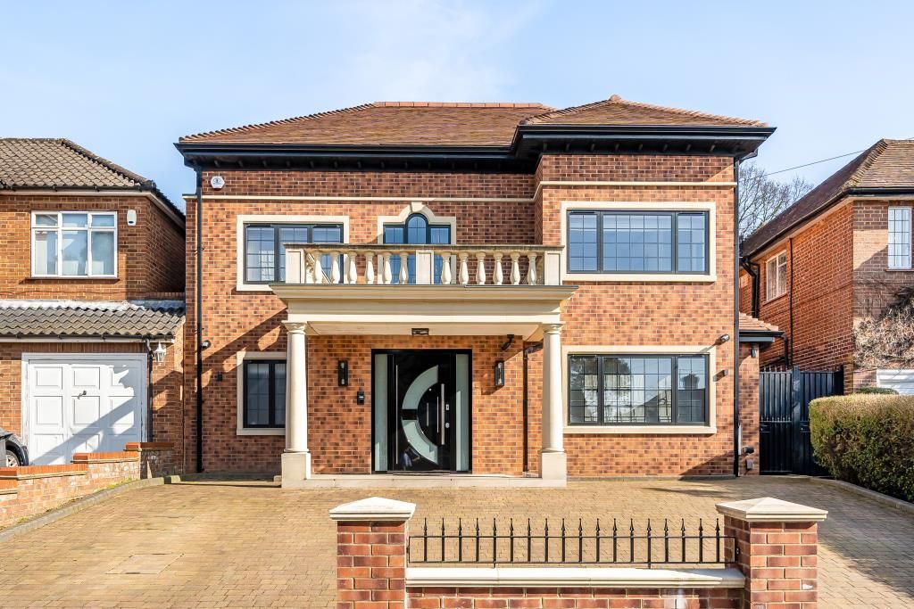Property photo 1 of 22 External View