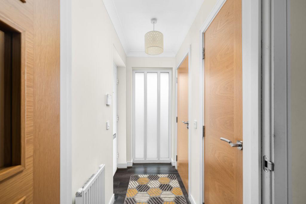 Property photo 2 of 24 Property Image 2