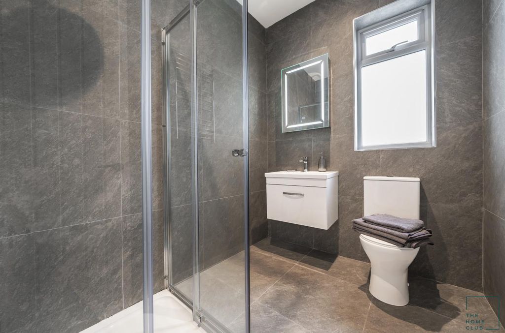 Property photo 3 of 7 4ccc5Df0-2186-4782-8A67-8Cca77921Df4.Jpg