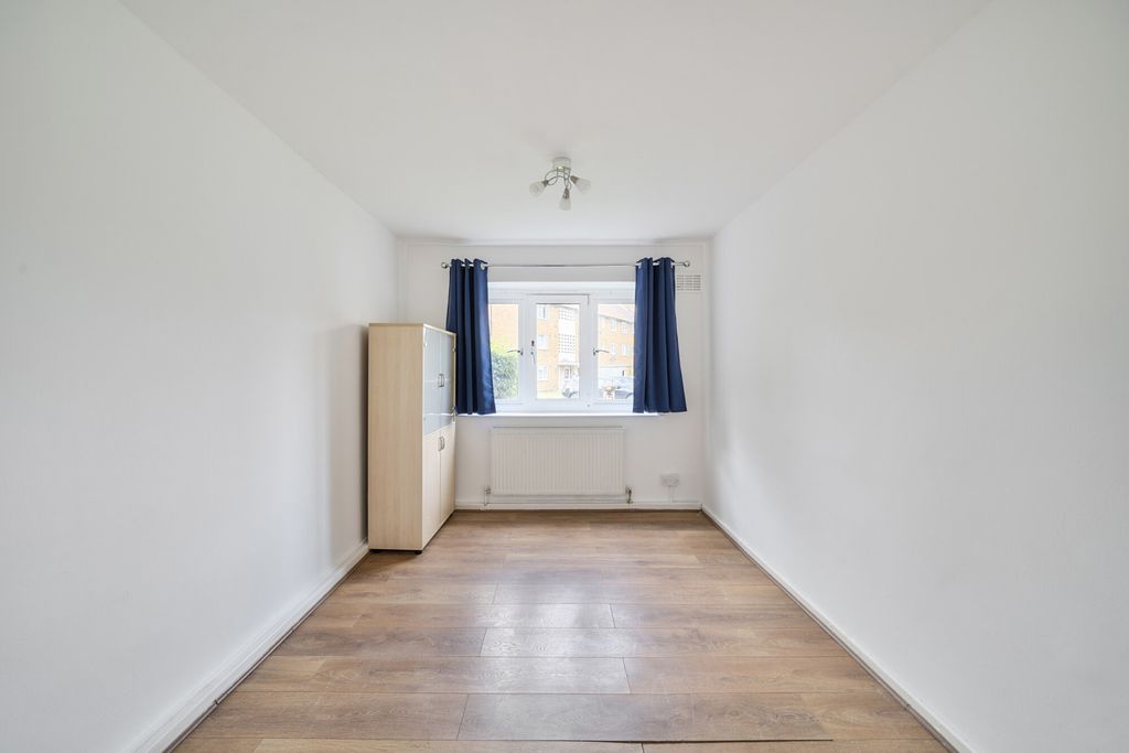 Property photo 3 of 20 1344168-14-68A72F...