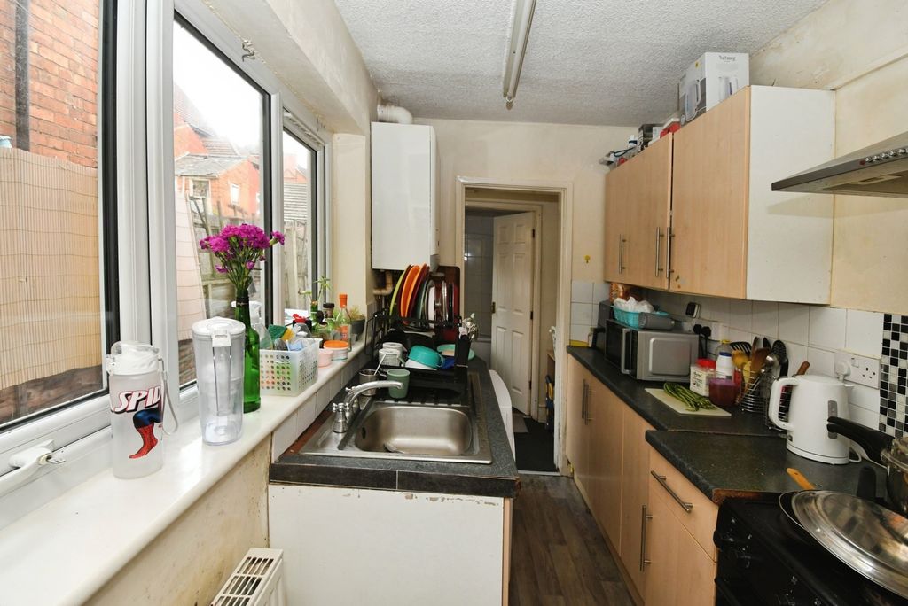 Property photo 3 of 15 Photo