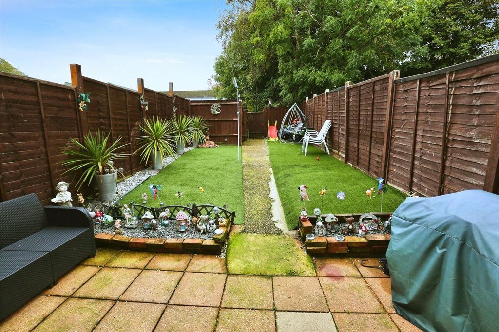 Property photo 2 of 10 Picture No. 25