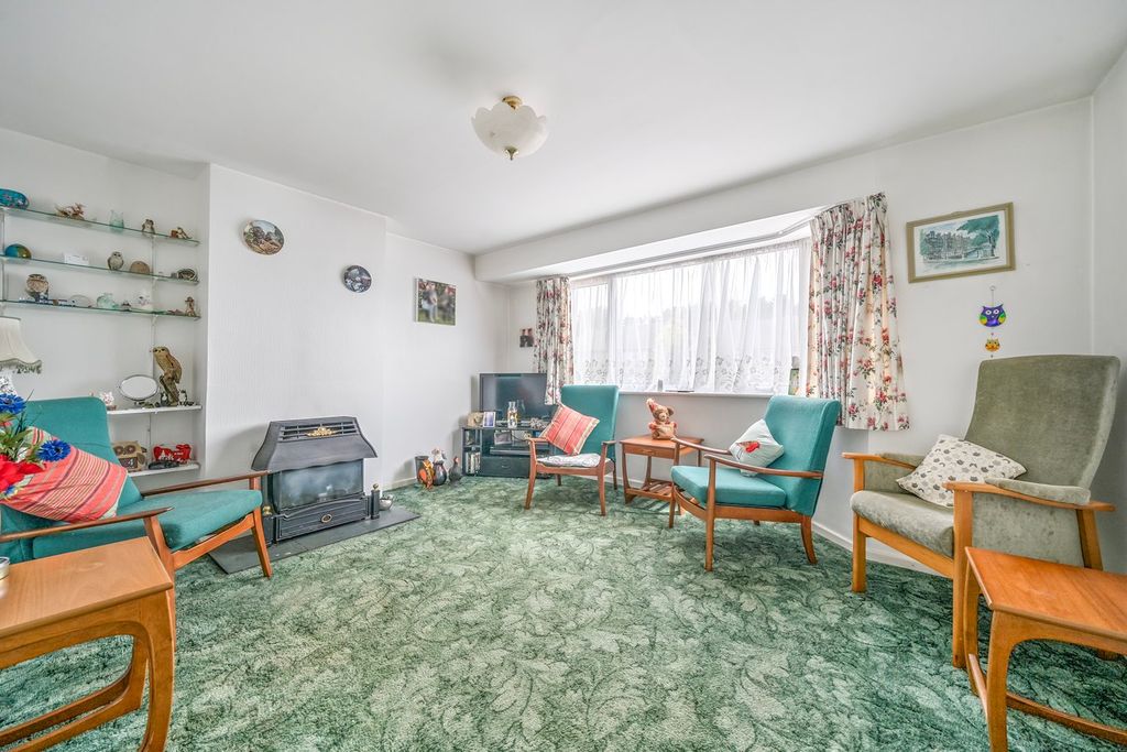 Property photo 3 of 13