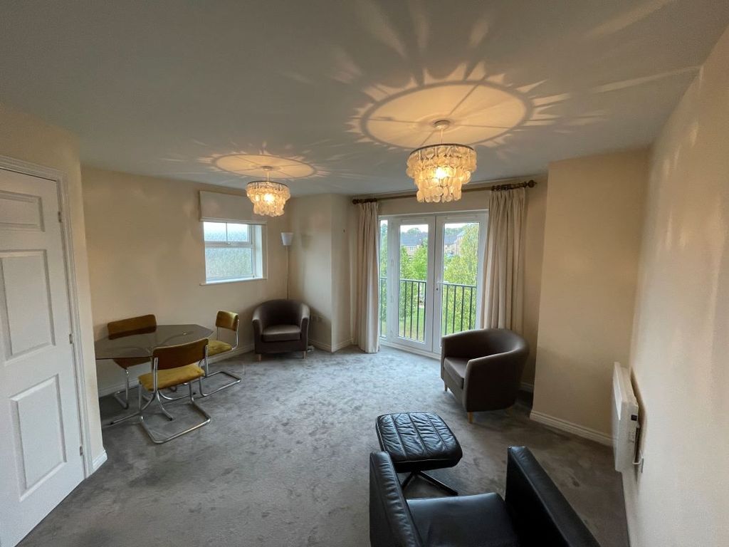 Property photo 2 of 16