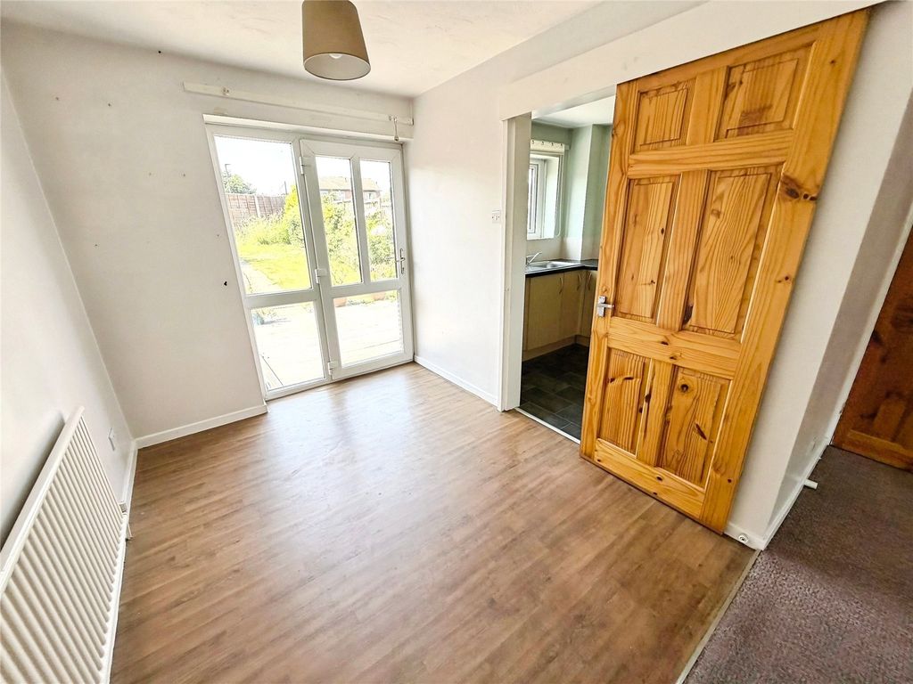 Property photo 3 of 12 Picture No. 22