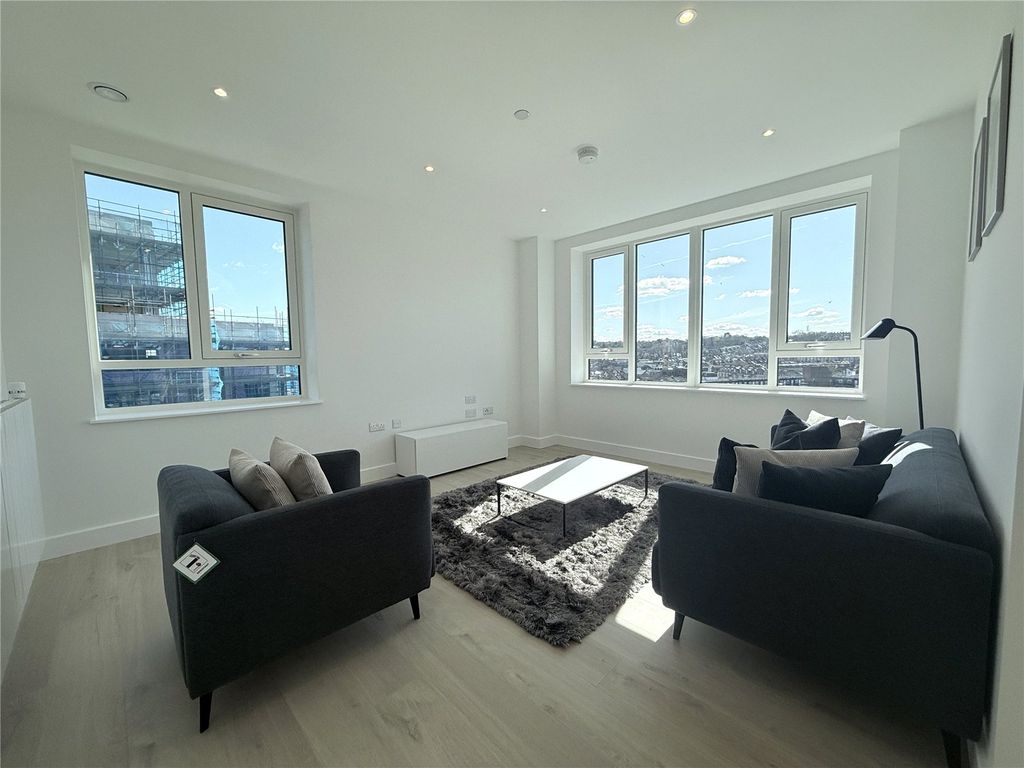 Property photo 3 of 12 Picture No. 19