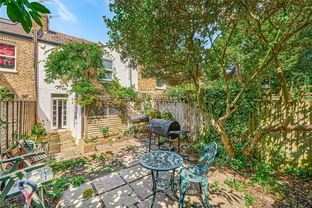 Property photo 3 of 10 Picture No. 04