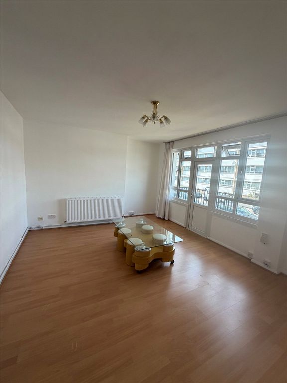 Property photo 2 of 14 Picture No. 04