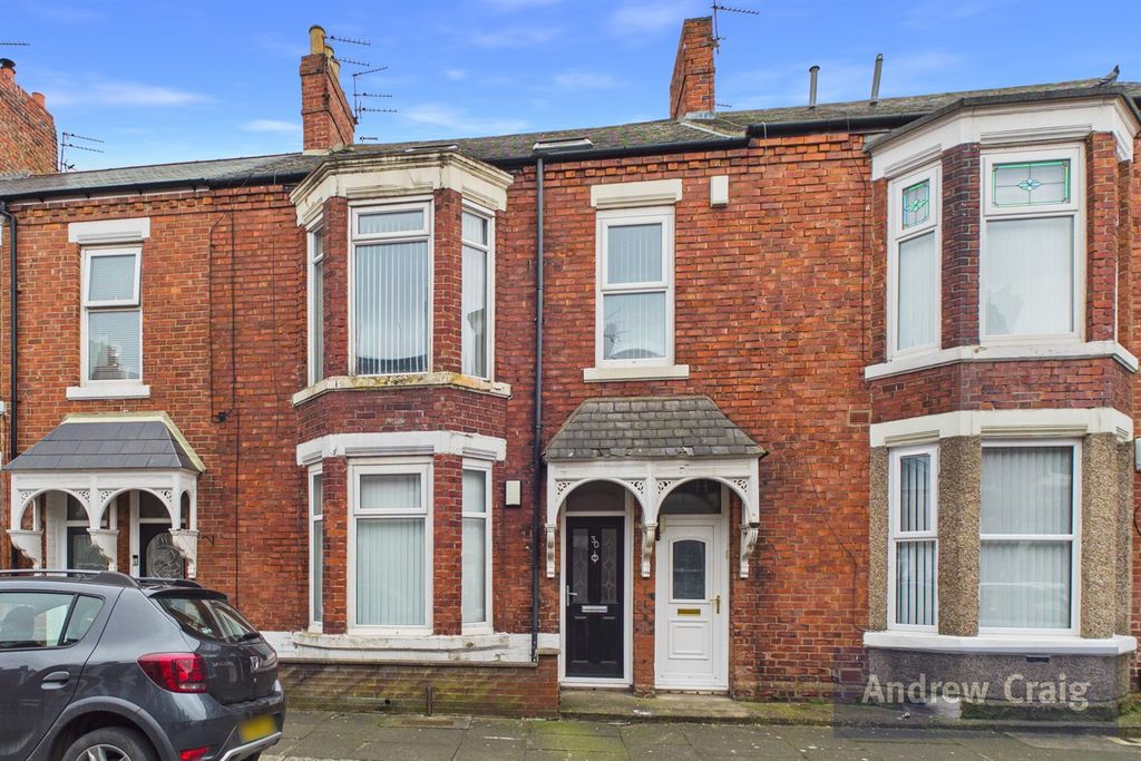 Property photo 1 of 15 (Main)