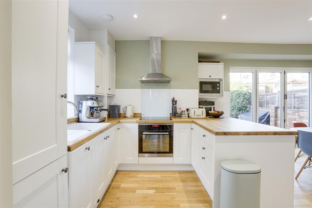 Property photo 3 of 20 75.Jpg