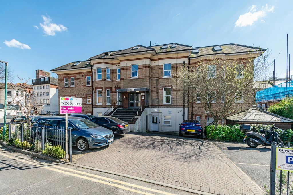 Property photo 1 of 6 16.Jpg