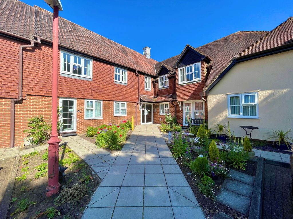 Property photo 1 of 16 Picture No. 26