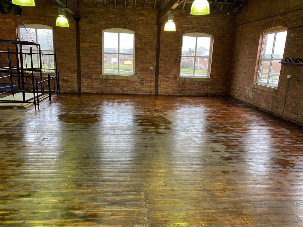 Property photo 1 of 6