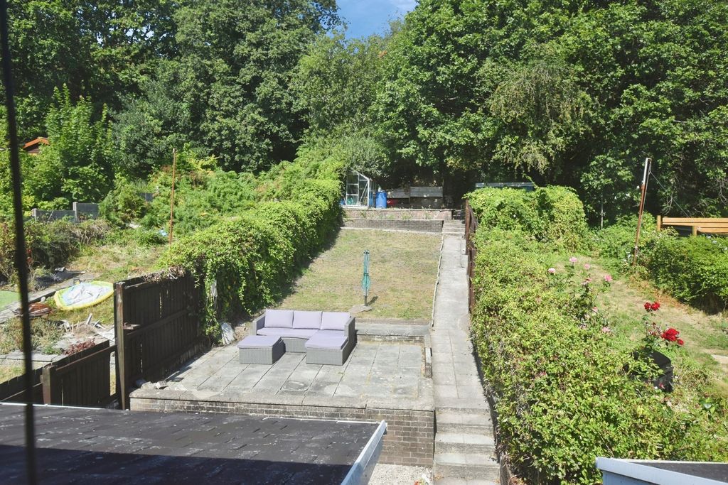 Property photo 2 of 18 Pbox-Img.Jpg
