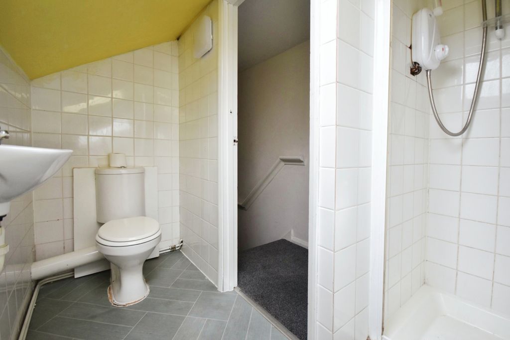 Property photo 3 of 6 Shower Room
