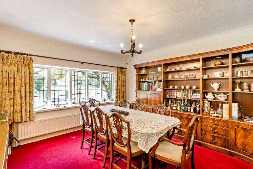 Property photo 3 of 13 Dining Room