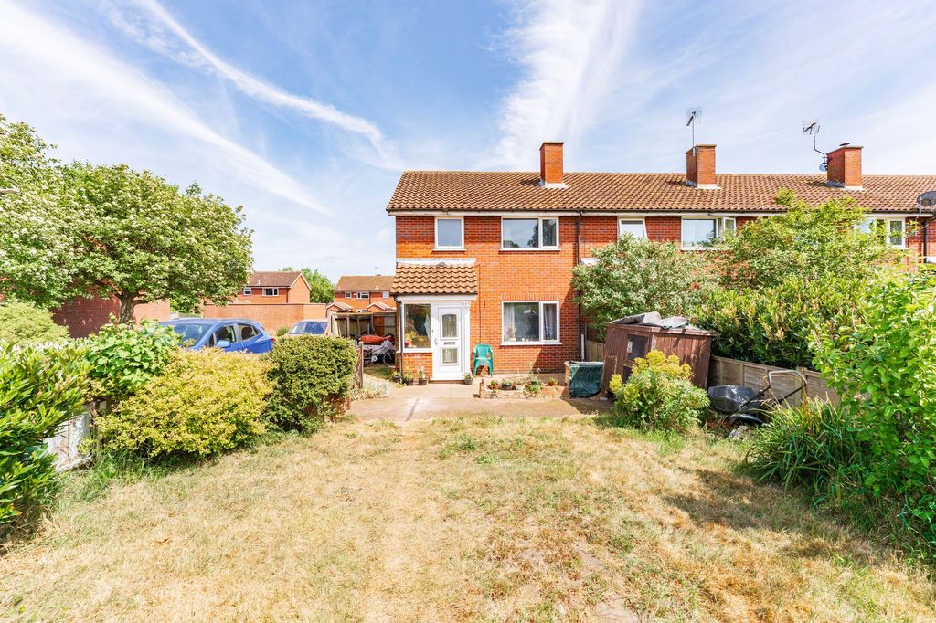 Property photo 1 of 17