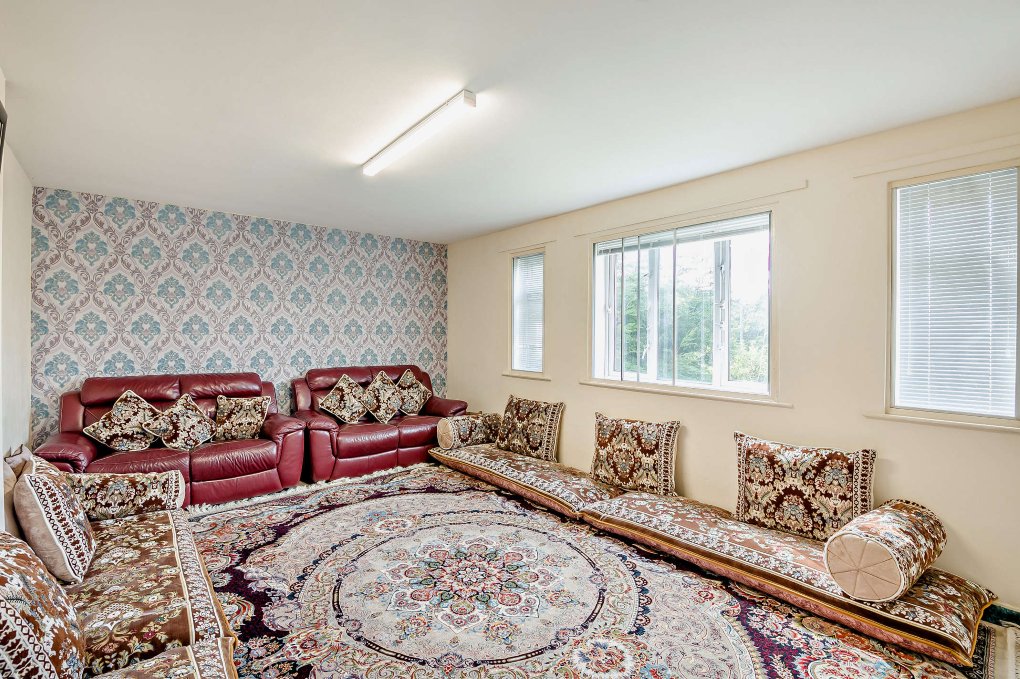 Property photo 2 of 16