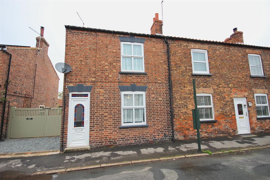 Property photo 1 of 16 Accommodation