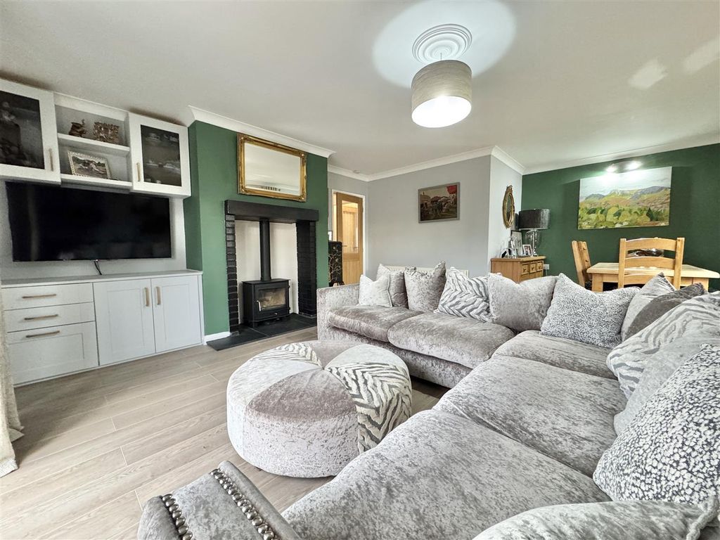 Property photo 3 of 31 Img_0464.Jpeg