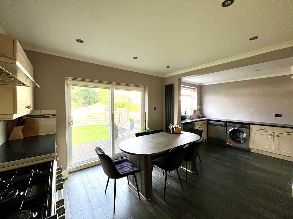 Property photo 3 of 12 Not Specified