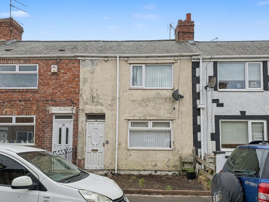 Property photo 2 of 16