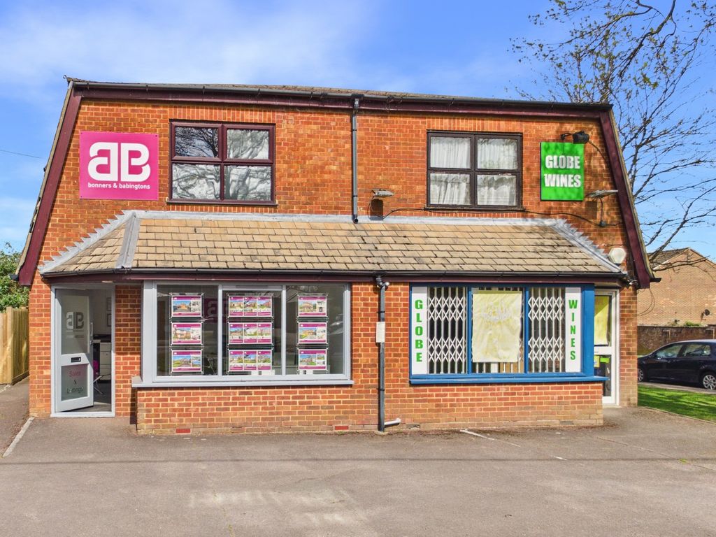 Property photo 1 of 10 Front Cropped 2