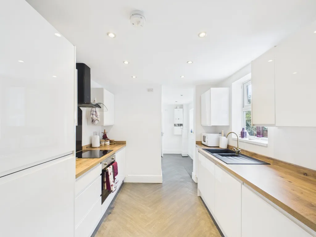 Property photo 2 of 19 3425464