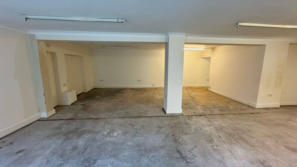 Property photo 2 of 4