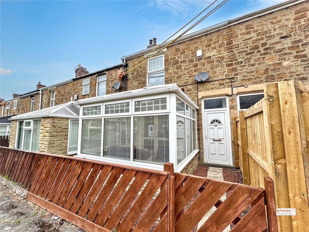 Property photo 1 of 21 Picture No. 19