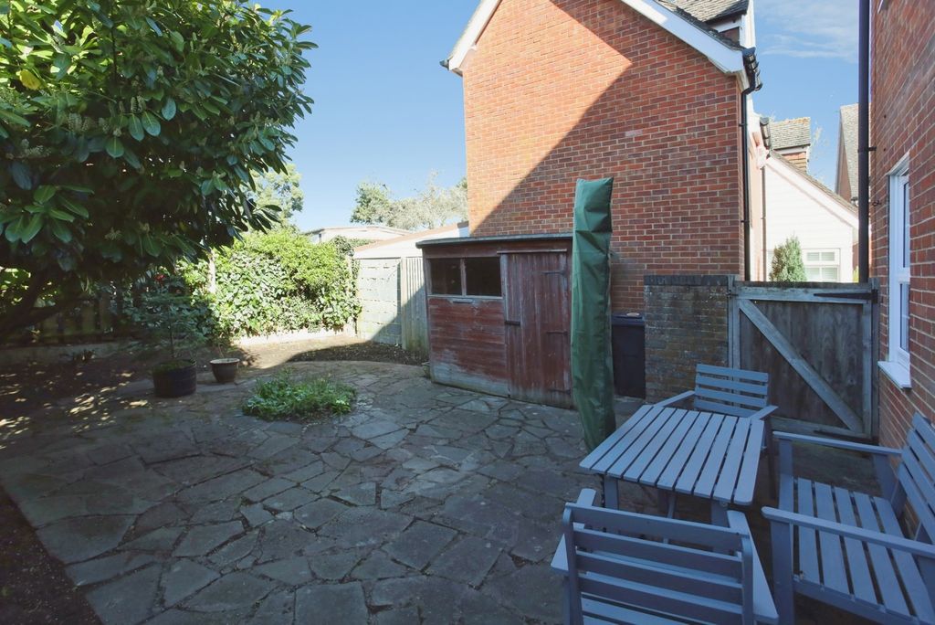 Property photo 2 of 19 Pbox-Img.Jpg