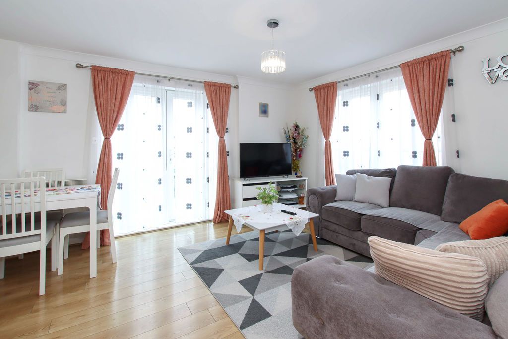 Property photo 2 of 14 Photo 9