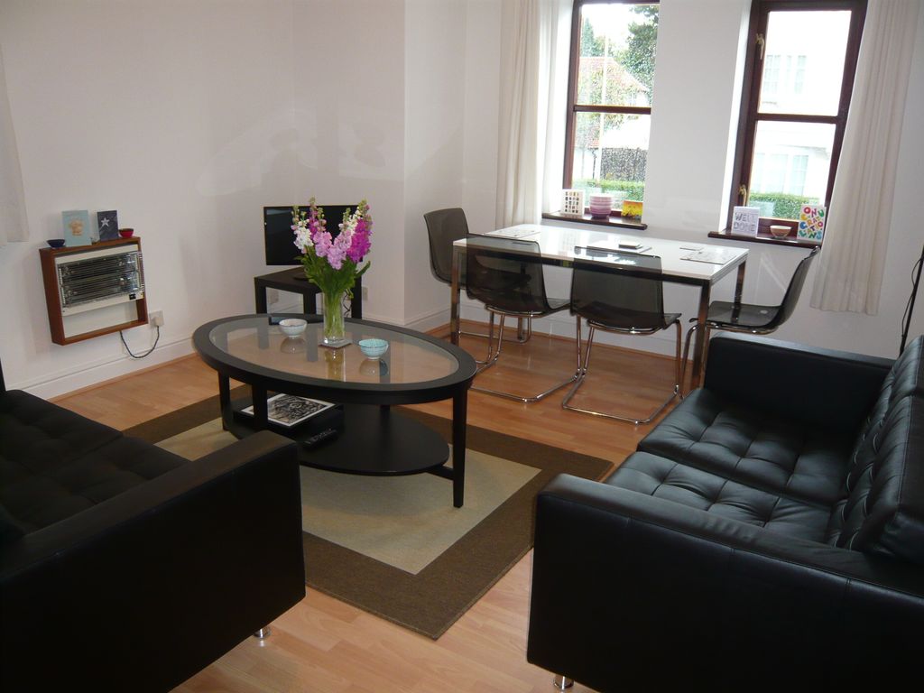 Property photo 3 of 7 Image