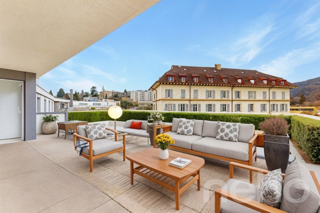 Property photo 3 of 13