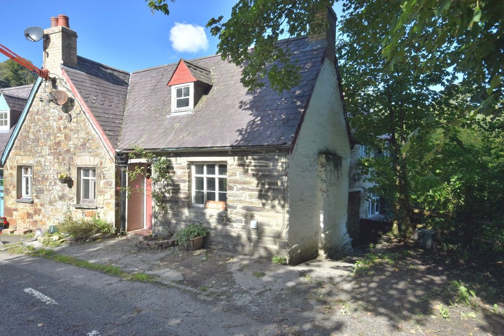 Property photo 1 of 15