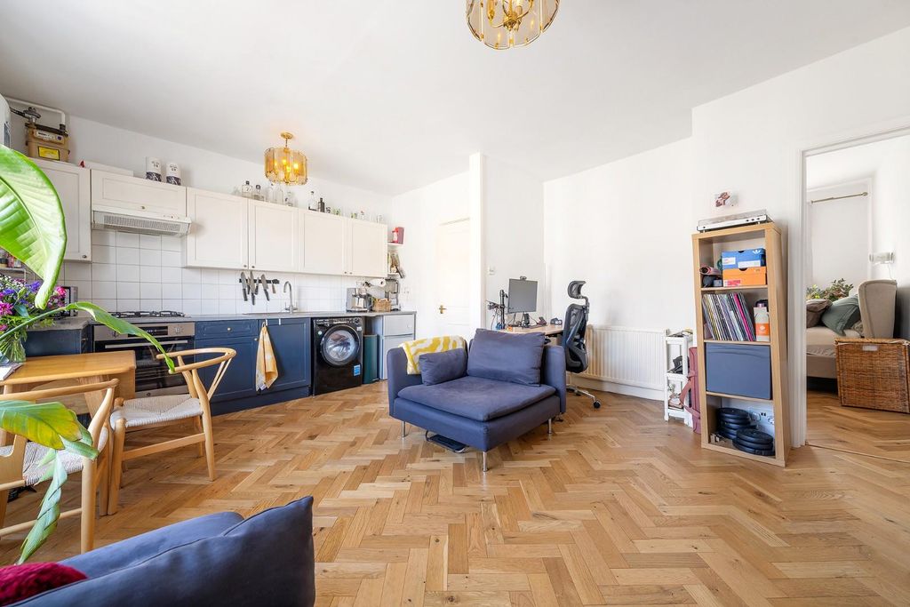 Property photo 3 of 9 Reception (4).Jpg