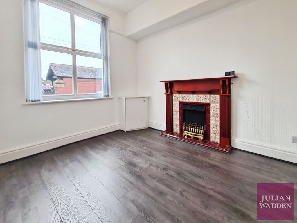 Property photo 3 of 19 Picture No. 09