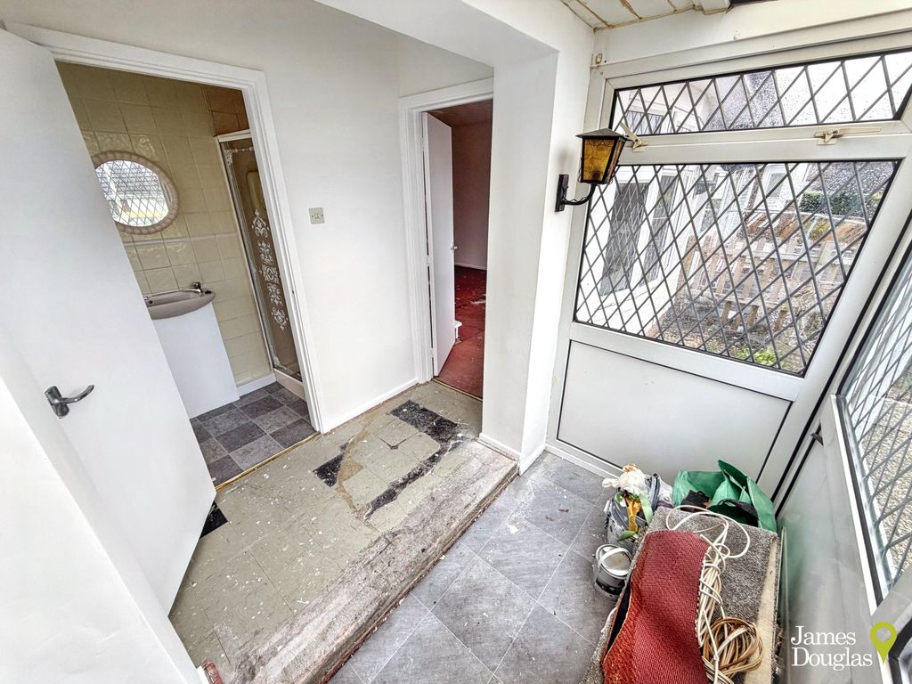 Property photo 3 of 20 Ep1