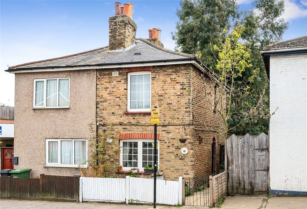 Property photo 2 of 11 Picture No. 23