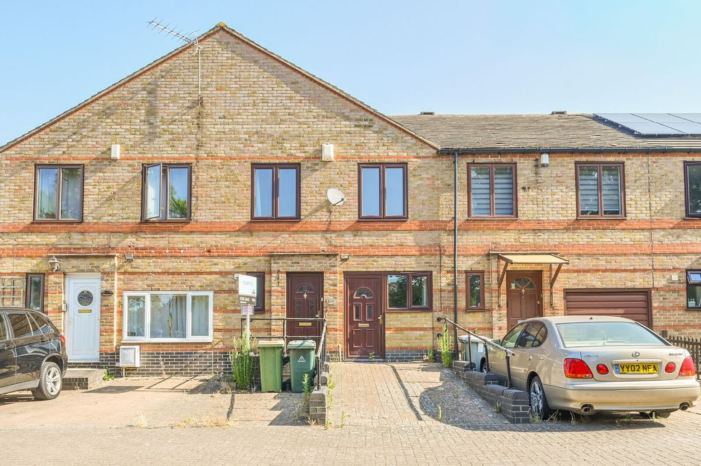Property photo 1 of 10