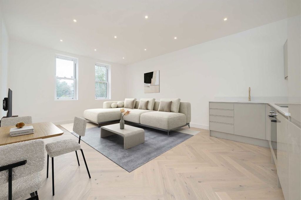 Property photo 2 of 5