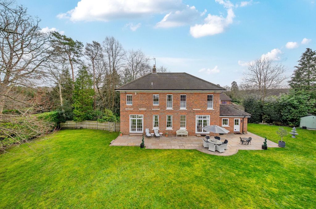 Property photo 2 of 37 Picture No. 06