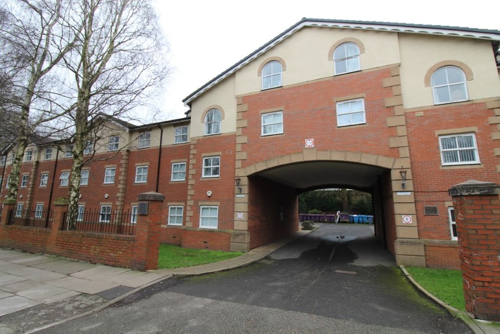 Property photo 3 of 13 External Front