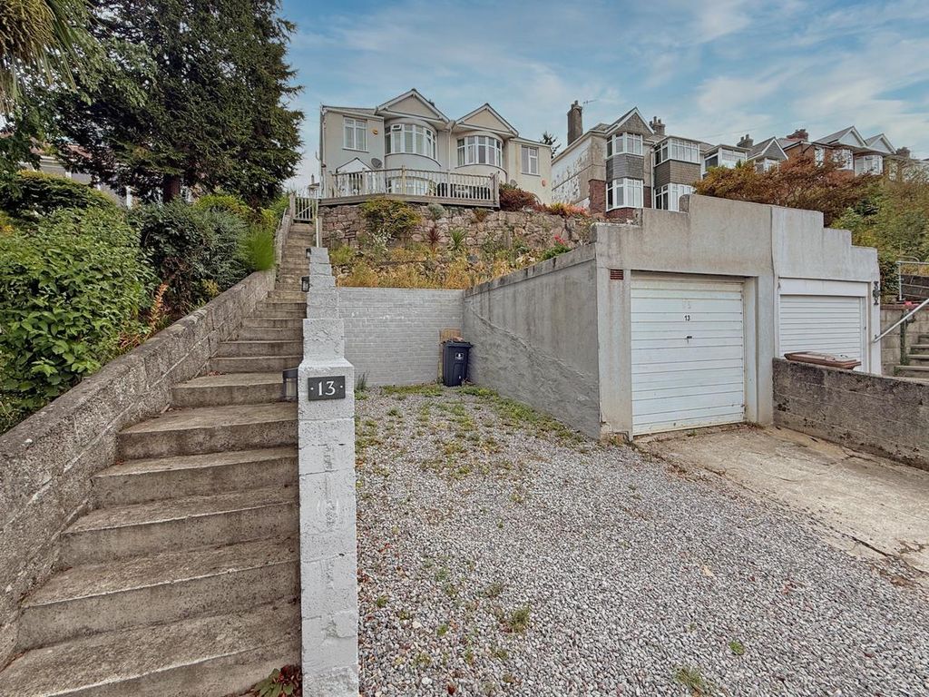 Property photo 1 of 19 Dunclair Park 13 - Front.Jpg