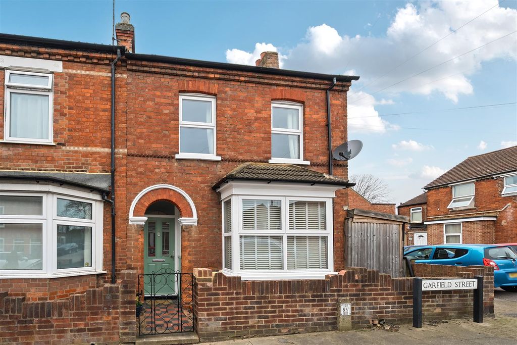 Property photo 1 of 13 1439465-1-69cd05Ab23404.Jpg