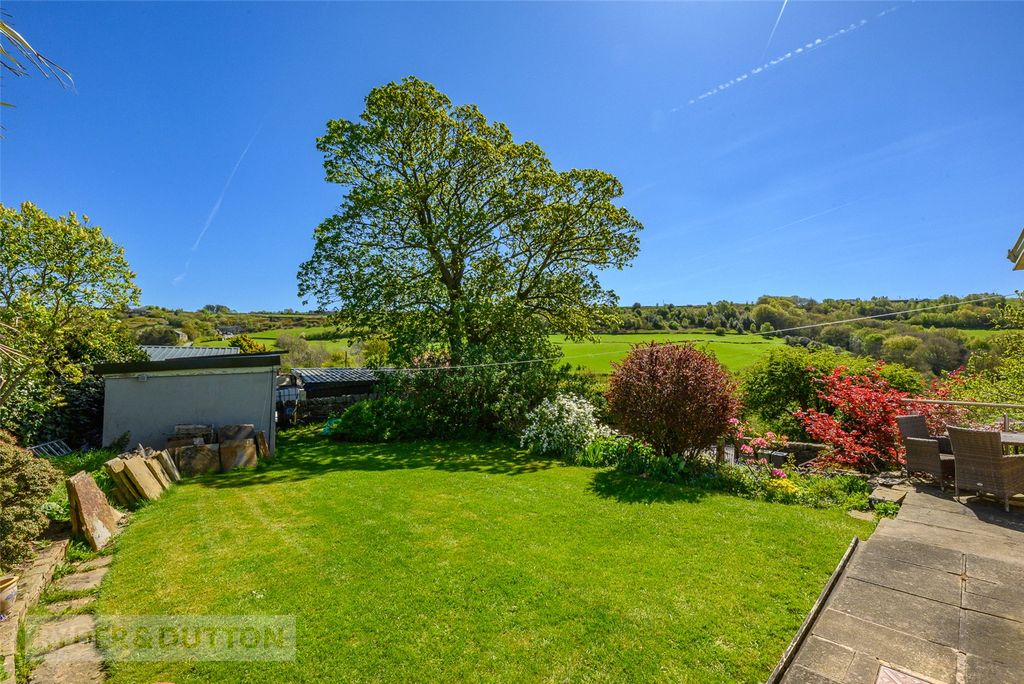 Property photo 1 of 25 Garden With Views