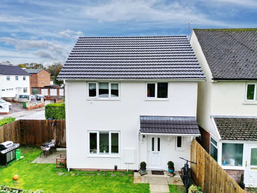 Property photo 1 of 20