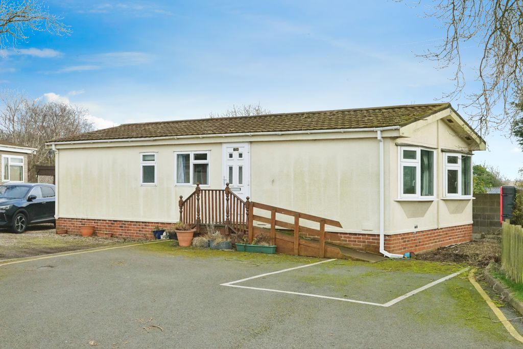 Property photo 1 of 17 Photography
